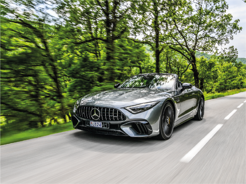 MERCEDES AMG SL63 4MATIC + : le retour d'une légende