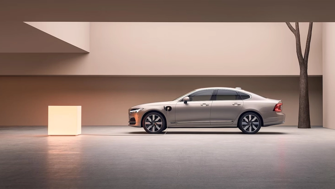 BPM Cars Volvo S90 Recharge - Design